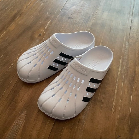 adidas Unisex Adilette Clogs Slide Sandal US men 9 US women 10 Brand New main image 11